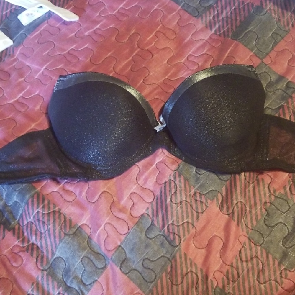 Push up strapless bra